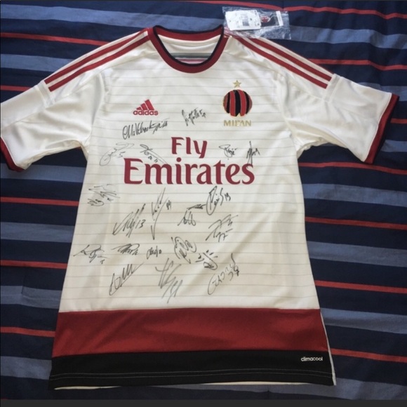 A.C. Milan Autographed Jersey - Picture 2 of 6